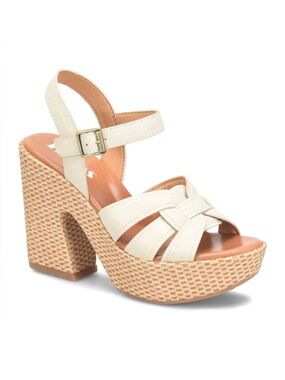 NWOT Kork-Ease Beige Leather Knot Slingback Heels
